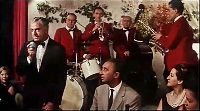 MANOLO ESCOBAR 1965-Mi Cancion Es Para Ti - 1965 - Ramon Torrado - Manolo Escobar - Angel De Andes - Maria Isbert - Rafaela Aparicio21.jpg